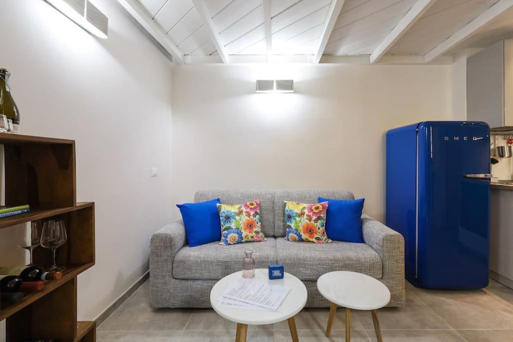 Cozy Loft Navigli, Close To Duomo And Bocconi - Italy Flat Vacation Apartment *