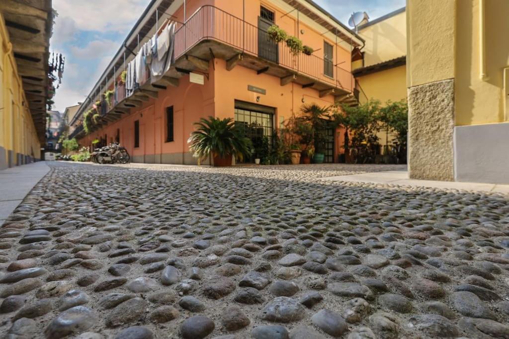 Cozy Loft Navigli, Close To Duomo And Bocconi - Italy Flat Vacation Apartment *