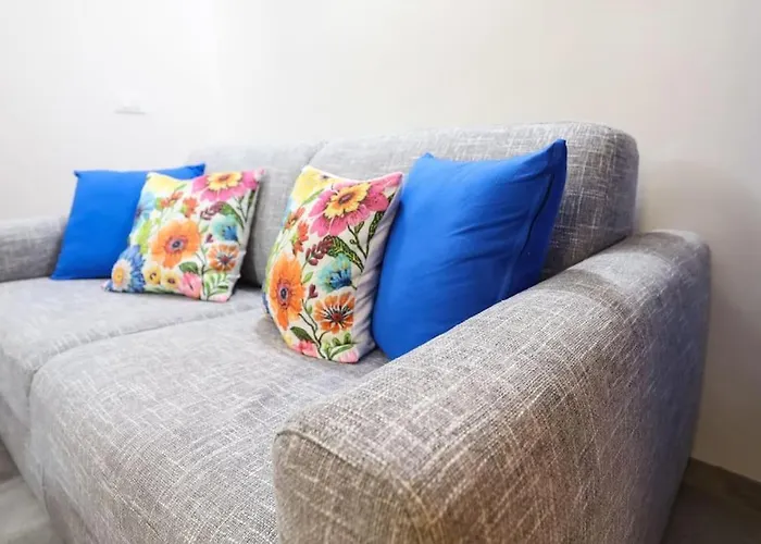 Cozy Loft Navigli, Close To Duomo And Bocconi - Italy Flat Vacation