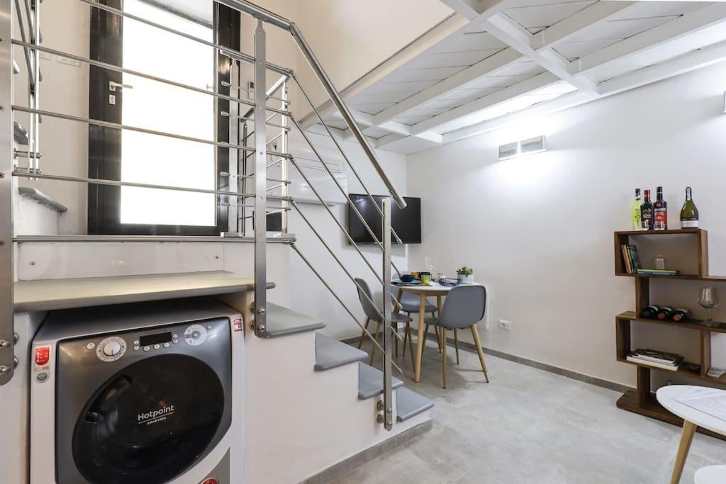 Cozy Loft Near Navigli, Close To Duomo And Bocconi - Italy Flat Vacation Milan