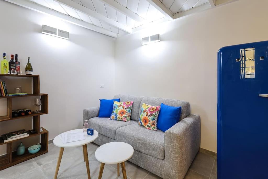 Apartment Cozy Loft Near Navigli, Close To Duomo And Bocconi - Italy Flat Vacation Milan