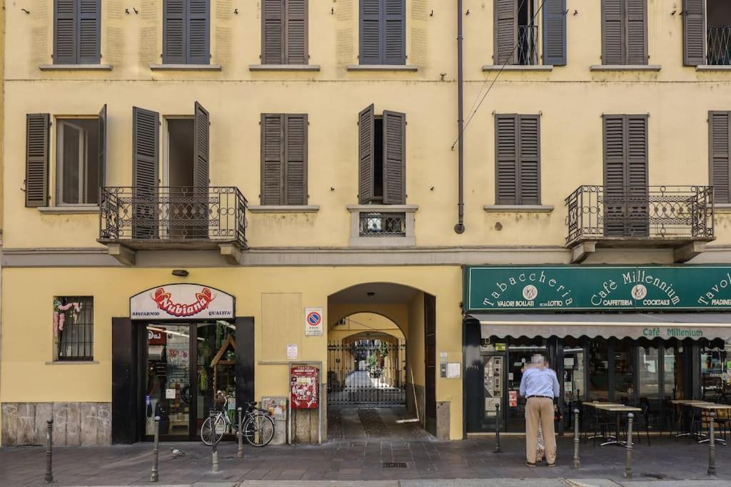 Cozy Loft Near Navigli, Close To Duomo And Bocconi - Italy Flat Vacation Apartment Milan